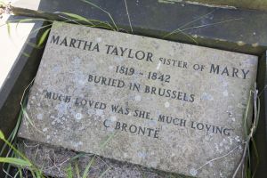 st marys church gomersal martha taylor grave sm.jpg